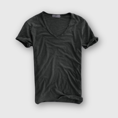 Zachary | V-Neck Tee