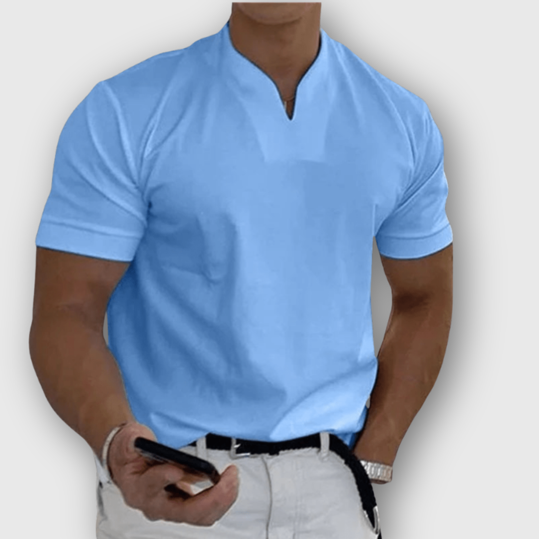 Dominic | V-Tee
