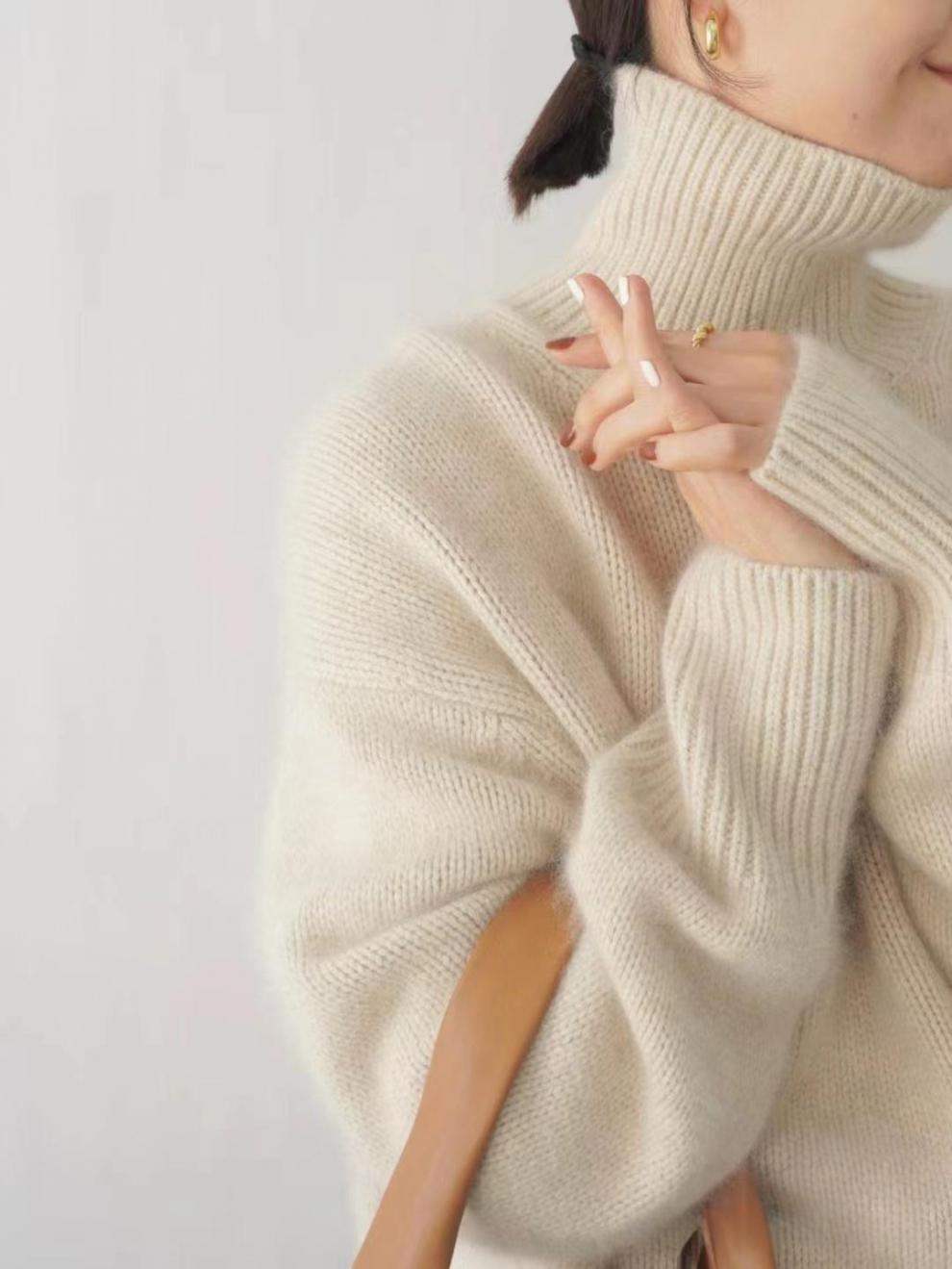 Lara™ | Cashmere Turtleneck Sweater