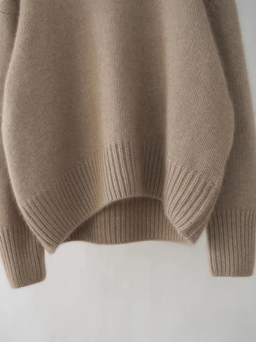 Lara™ | Cashmere Turtleneck Sweater